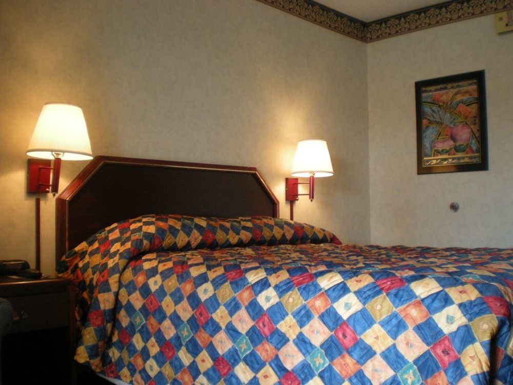 Continental Inn - Charlotte Szoba fotó